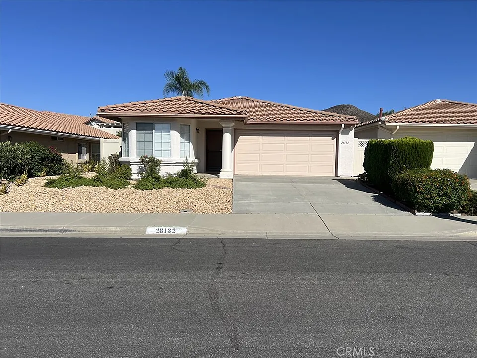 28132 Calle Casera