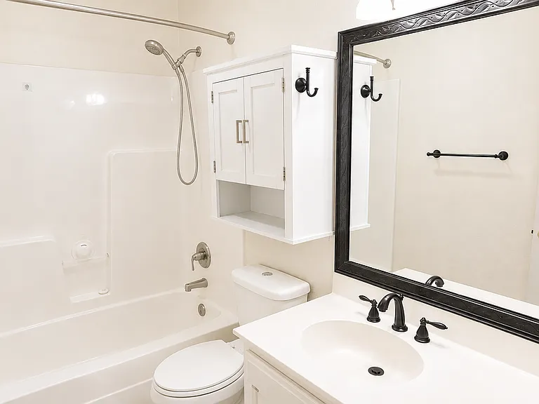 5601 E Country Rdg — Photo 13