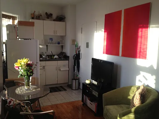 Rented by Match Realty | media 10