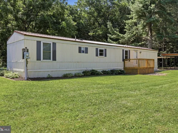 5604 White Church Rd, Shippensburg, PA 17257