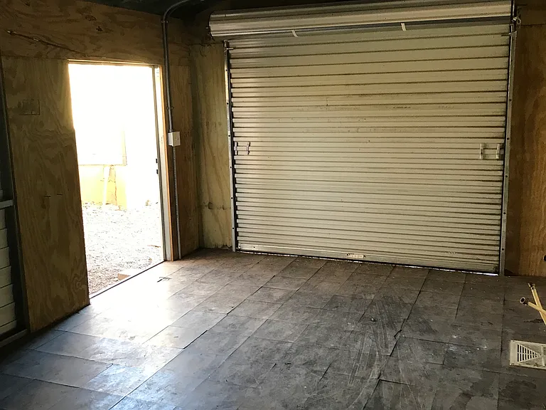12. x 20 Shed electric and water