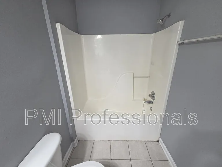 1214 Timber Creek Dr — Photo 20