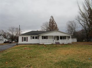 800 S Saint Louis St, Sparta, IL 62286