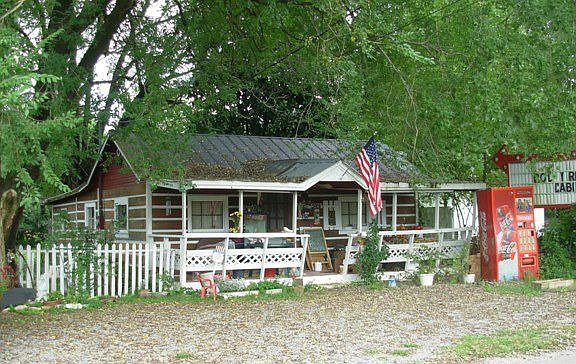 Main house w/2bdrm, living rm, kitchen, and laudry hookups