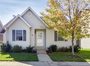 1109 Abercorn St, Normal, IL 61761