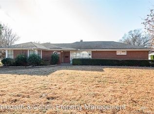 1368 E 60th St S, Tulsa, OK 74105