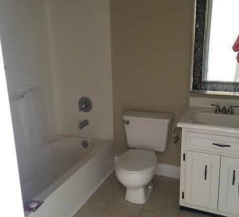 5th image of 230 Lanier Dr #141