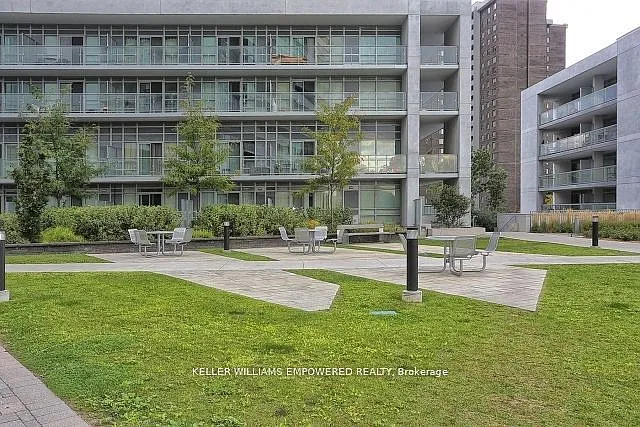 275 Yorkland Rd #910 — Photo 23