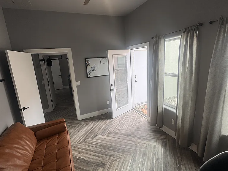 4402 La Cienaga Pl — Photo 20