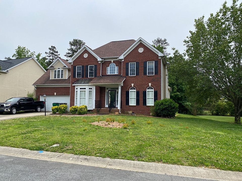 2nd image of 10926 Hellebore Rd