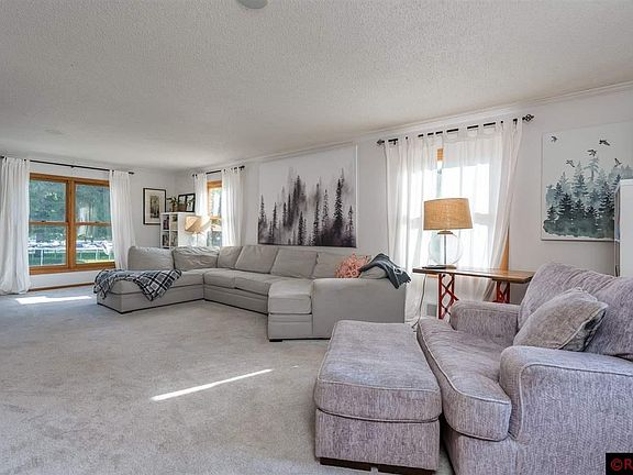 4th image of 29 Woodland Dr