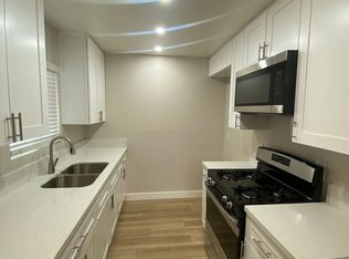 311 W Wilson St APT 7, Costa Mesa, CA 92627