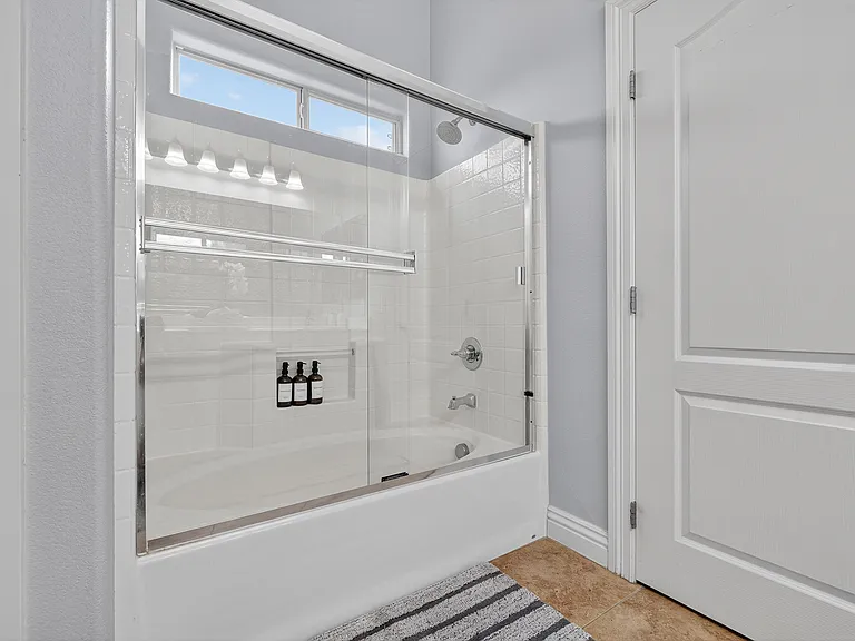 9157 Sunken Meadow Ave — Photo 4