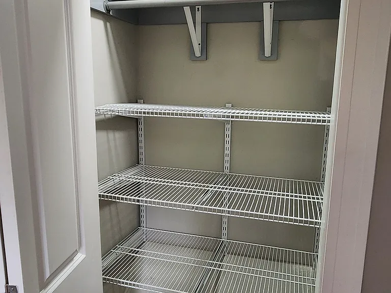Closet for Smaller / Guest Bedroom