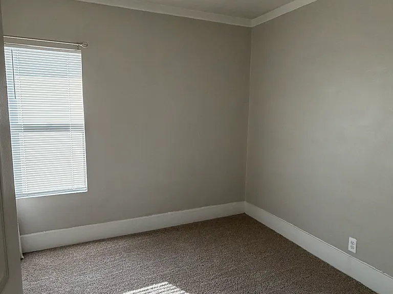 5301 Burns St #2 — Photo 6