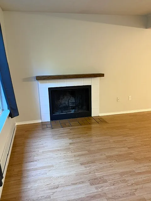 2 bed, 1.5 bath, 1225 sqft, $2,200 — Photo 3