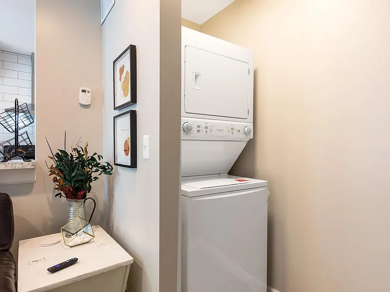 278 Euclid St #2 — Photo 30