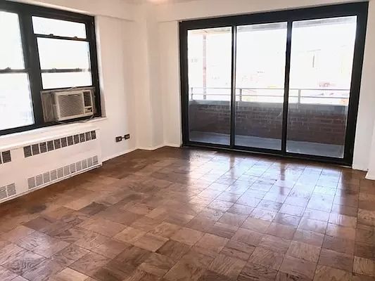 1st image of 417 Grand St APT D807