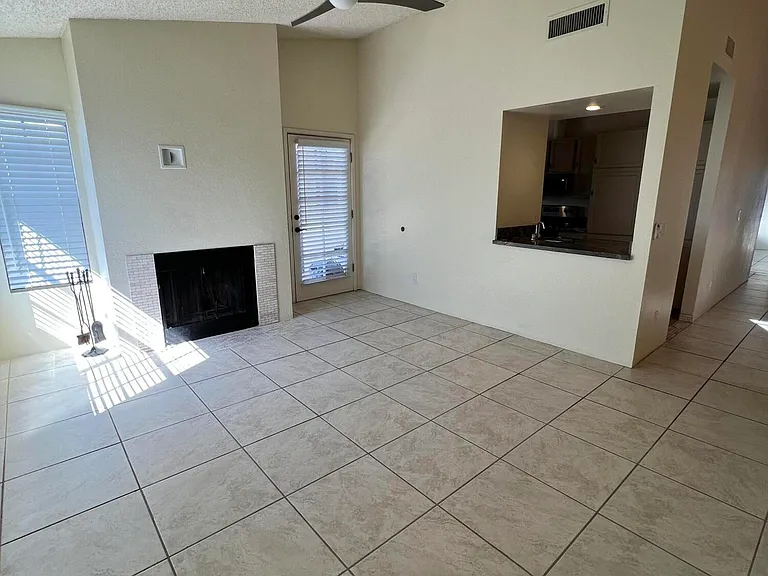 6451 N Tierra De Las Catalinas #64 — Photo 9