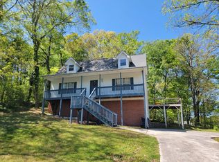 130 Oak Trl, Chickamauga, GA 30707