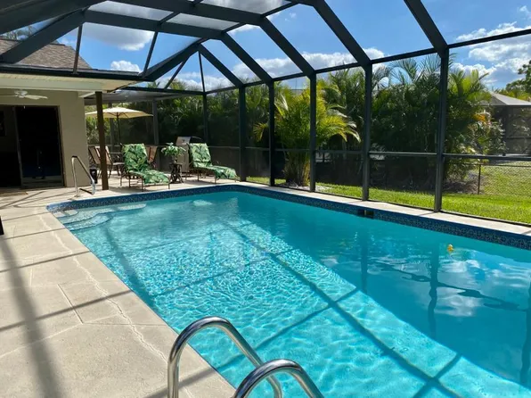 1503 Jimpson Ln, Naples, FL 34105