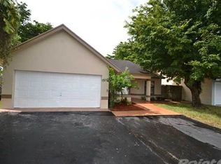 11534 SW 135th Ln, Miami, FL 33176