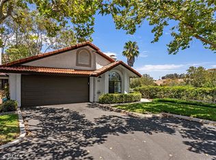 19 Briar Creek Ln, Laguna Hills, CA 92653