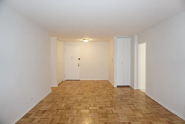 Rented by Area New York | media 5