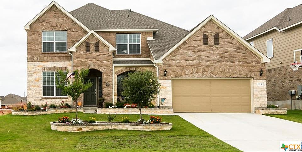 1st image of 813 Old World Dr