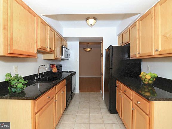 5th image of 4500 S Four Mile Run Dr APT 634