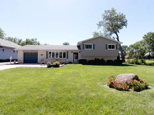 1516 N Kankakee St, Wilmington, IL 60481