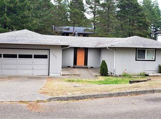 1280 Laurel St, Florence, OR 97439