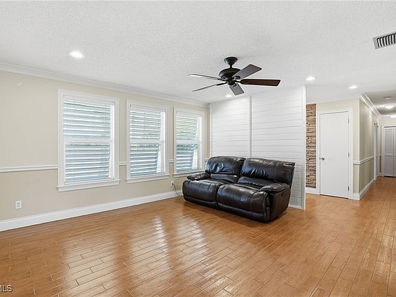 5th image of 2306 NE 24th Ave