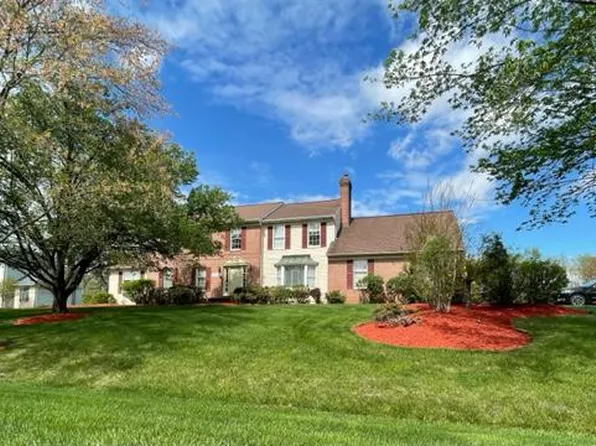 7618 Lake Glen Dr, Glenn Dale, MD 20769