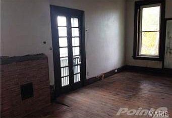 4th image of 5884 Cates Ave