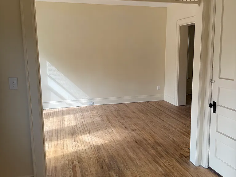 2206 Main St #2 — Photo 1