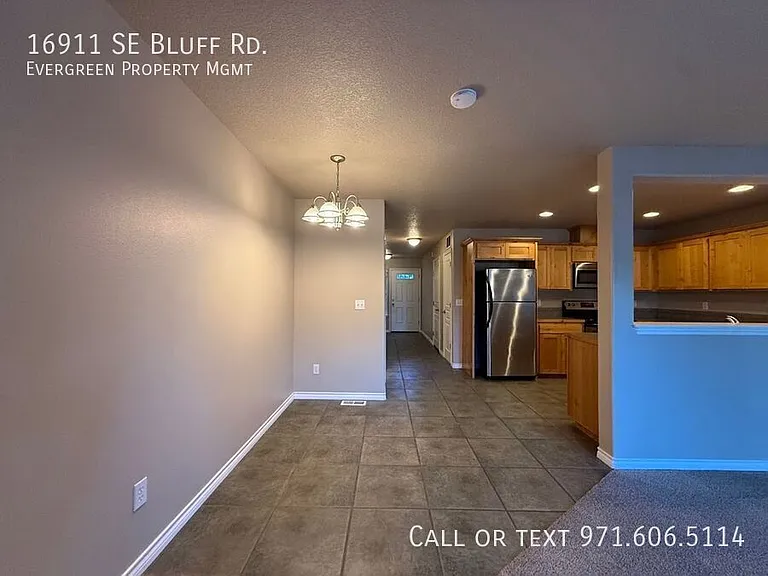 16911 SE Bluff Rd — Photo 15
