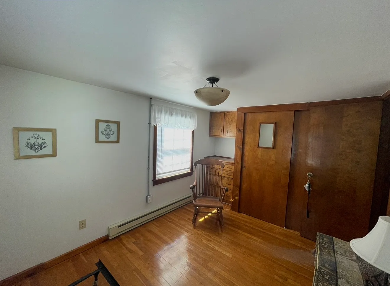 1 bed, 200 sqft, $750 — Photo 3