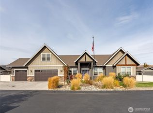 410 Erika Ln, Wenatchee, WA 98801