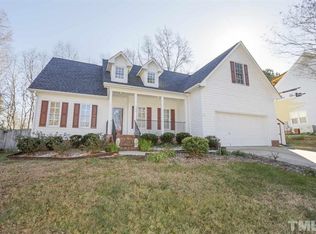 206 Glenmore Rd, Cary, NC 27519