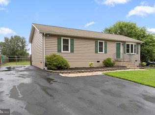 6658 Oak Shade Rd, Bealeton, VA 22712