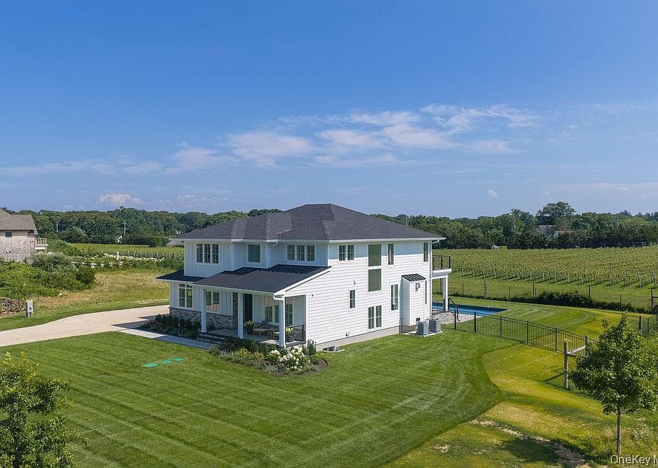 1st image of 1135 Wildberry Lane