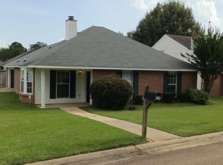 203 Sunchase Dr, Brandon, MS 39042