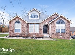 104 Cedar Bend Ct, La Vergne, TN 37086