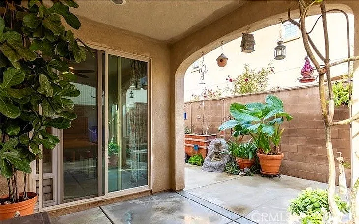 201 Firefly — Photo 16