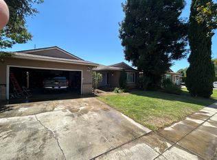 2847 W San Gabriel Ave, Fresno, CA 93705