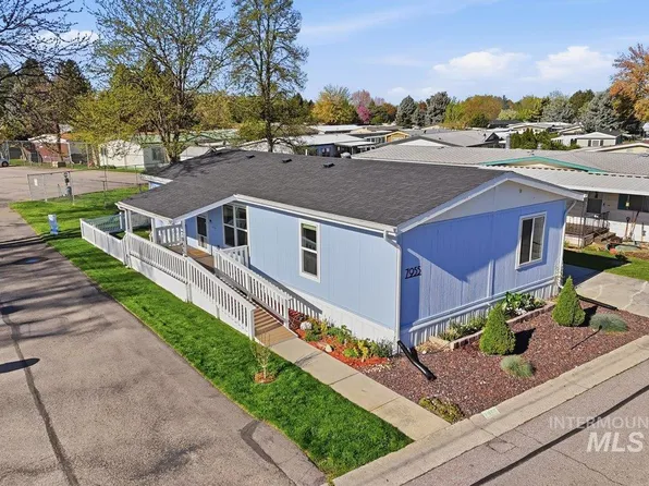 7955 W Rapidan Ln, Garden City, ID 83714