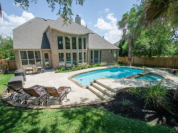 2nd image of 12105 Las Flores Dr