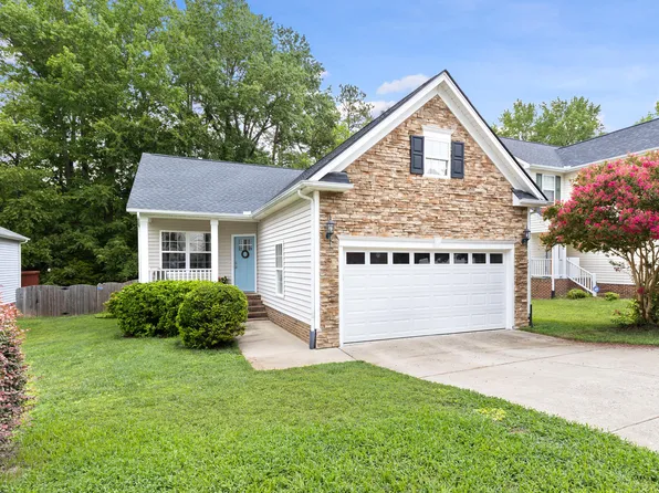 117 Christine Ct, Chapel Hill, NC 27516