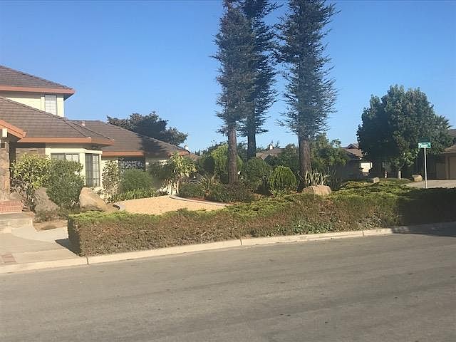2nd image of 1543 Placer Way